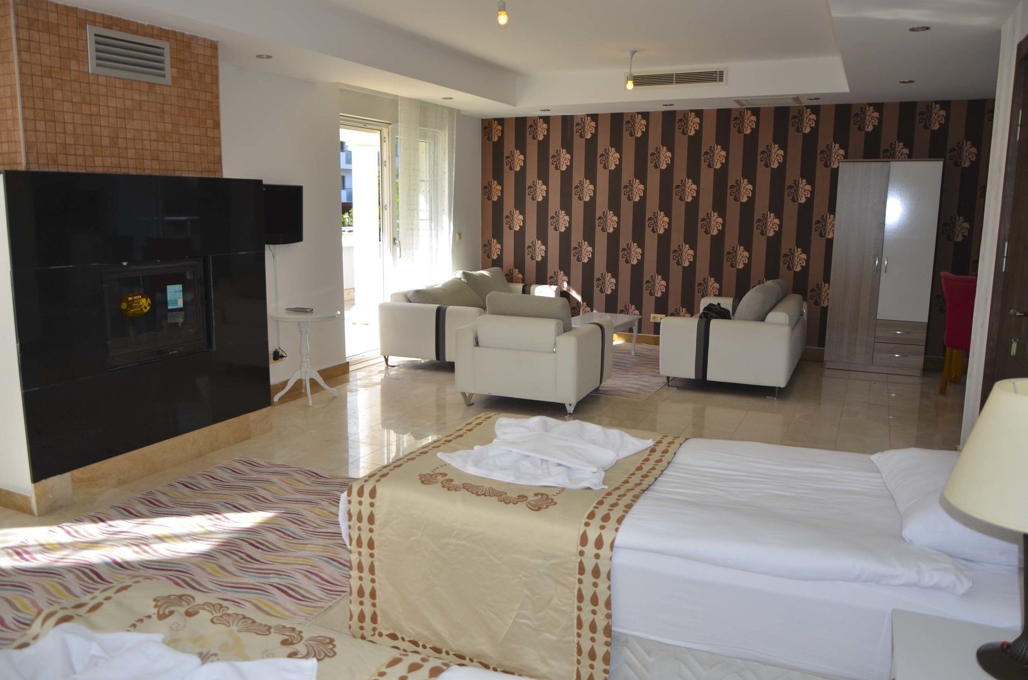 Elamir Resort Hotel ケメル エクステリア 写真